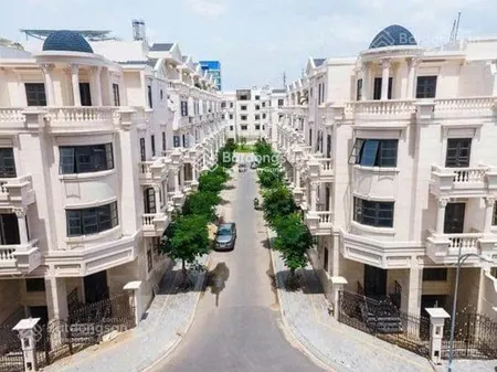 Hạ giá 37 về 33.5 tỷ ! bán gấp phan văn trị gò vấp 10x20m hầm 5 tầng hđt 140tr/th