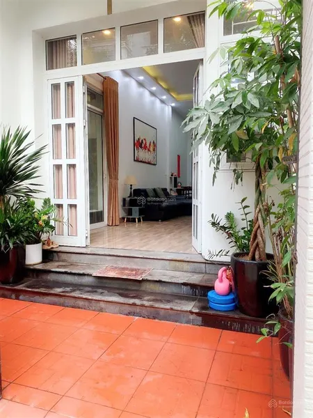 Bán nhà thạch bàn, long biên, nhà mặt ngõ rộng thênh thang, ô tô 7 chỗ qua cửa vô tư, 58m2