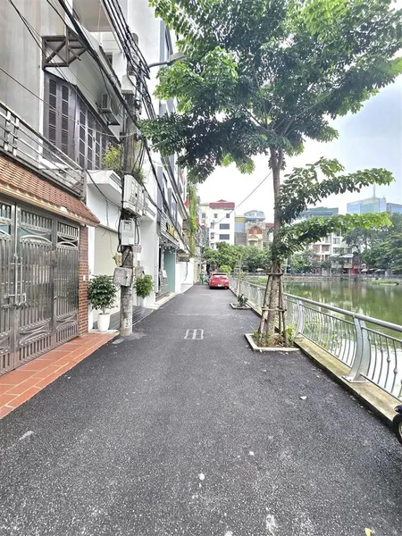 Trần duy hưng 78/89m 5 tầng gara ô tô tránh view hồ 31 tỷ