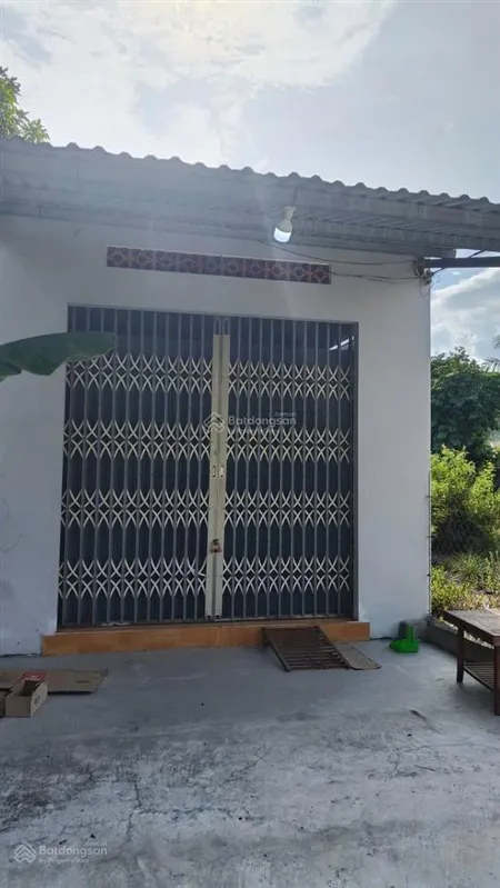 Bán nhà gần chợ vĩnh hải dt94m22pnôtô vào nhàxuân ngọcnha trangchỉ 1ty7 (rẻ quá)