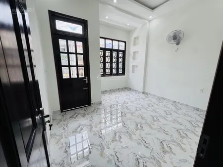 Tân phú lê thúc hoạch hẻm xe hơi 2 tầng chỉ 6t.ỷ1 mrs truyền 0905 182 ***