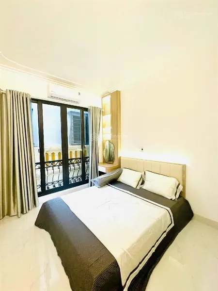 Bán nhà nhân hoà 30m x 5t nhà mới đẹp gần phố gần trường học 5,75 tỷ