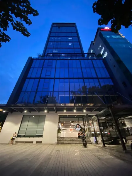 Bán tòa vp nguyễn thị minh khai, ngay bến nghé quận 1, 18 tầng, 2 hầm tn 2 tỷ/tháng giá 500 tỷ
