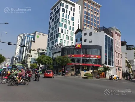Hàng đầu tư dòng tiền 6% lãi suất mt nguyễn trãi tôn thất tùng quận 1 hđ thuê 140tr 35 tỷ