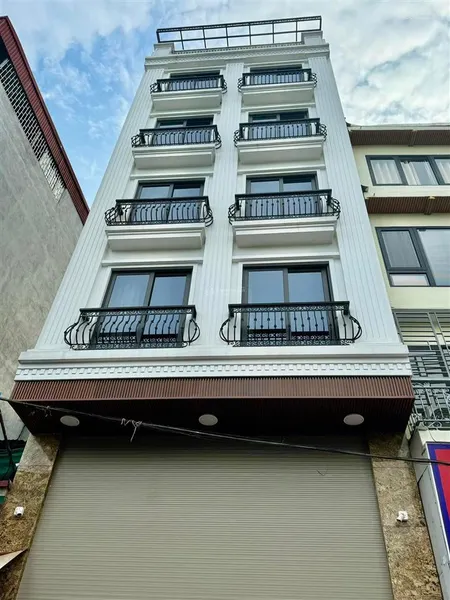 Bán nhanh siêu phẩm tòa văn phòng mới keng mặt phố nguyễn khang 70m2*8t mt 6mđủ gpxd&pccc giá tốt