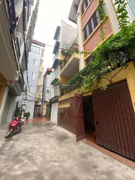 Chính chủ bán gấp nhà phố thái hà đống đa 60m2 5tầng mt 4.5m gia chào nhỉnh 12tỷ hai mặt thoáng