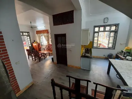 Nhà lô góc 3 thoáng khu phố cổ quận ba đình, ô tô tránh, 120m²
