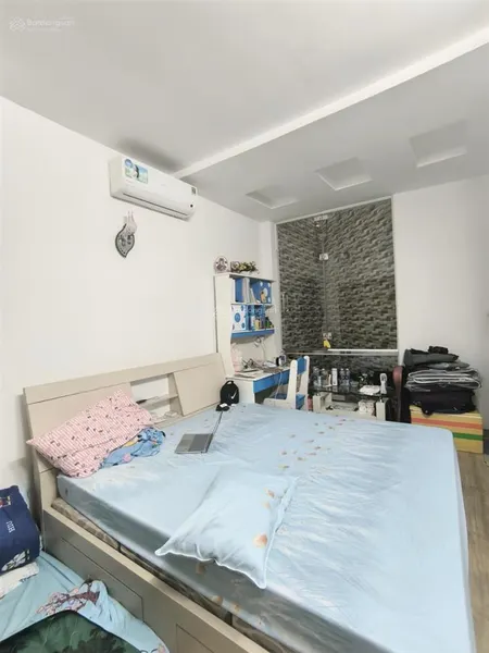 Bán nhà ngay khu phố thời trang lê văn sỹ, giáp quận 3