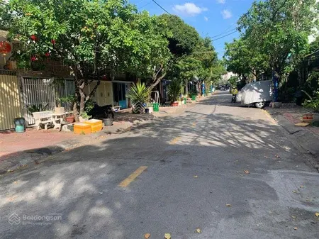 Bán nhà mới tinh lung linh full nội thất trung tâm phước bình, q9