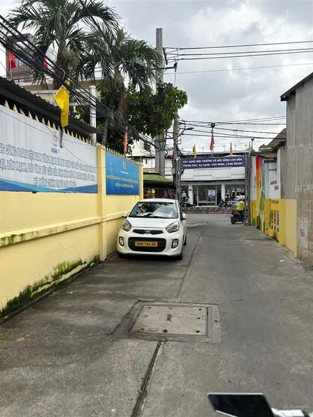 Nhà 2 tầng 84m2, không quy hoạch, trung tâm tân thuận tây, q7