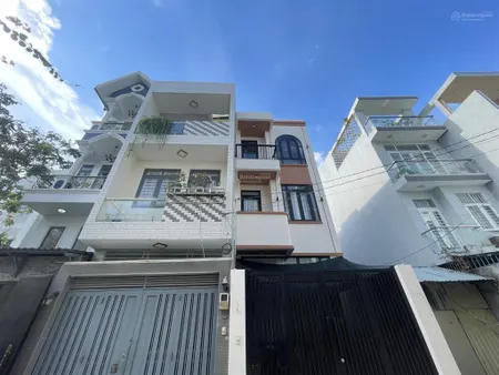 Nhà cực đẹp kiên cố ngay trục phạm văn đồng, full nội thất xịn, dân cư đồng bộ dân trí, an ninh