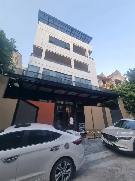 Chính chủ bán tòa văn phòng đa chức năng kđt linh đàm 250m2 5 tầng