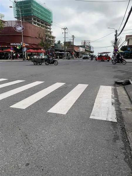 Bán lô đất mặt tiền đường . hồ nghinh . cạnh võ văn kiệt cạnh bãi tắm mỹ khê.. đà nẵng