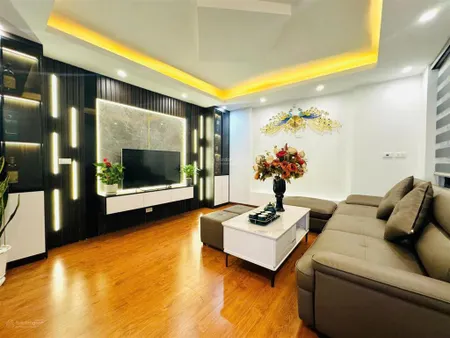 Nhà hào nam, ngõ thông, 3 gác tránh, kinh doanh, 1p ra ô tô, sổ vuông, chủ tặng nt, mới đẹp, 35m2