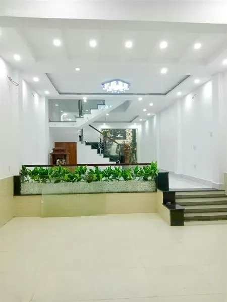 Nhà mặt tiền quận 7, 90m2, 4pn, 5wc, tuyệt đẹp chỉ 12,9 tỷ