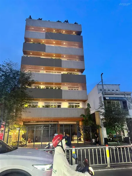 Bán tòa nhà chdv siêu vip ung văn khiêm 12x30m hầm 7 tầng hdt 290tr/tháng giá bán 45 tỷ