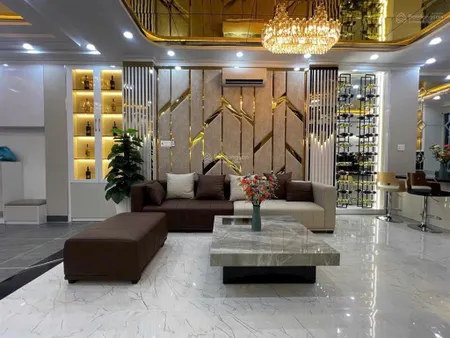 Bán nhà quận 7 lê văn lương. dt 99 m2. giá 11 tỷ 5. 5x20m gần lotter mart. đh tôn đức thắng
