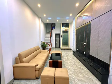 Bán nhà thuỵ khuê 7.6 tỷ, 6 tầng thang máy, mới tinh, nhà đẹp, sân rộng để 7 xe , 0336 712 ***