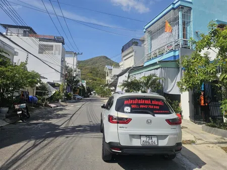 Bán nhà mới, đẹp, góc 2 mặt đường nguyễn địa lô, hòn xện, vĩnh hòa, nha trang, khánh hòa.