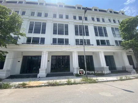 Cần tiền bán gấp căn louis 2, dt 95m2, hướng bắc, cách 2 nhà ra đường 40m louis city 0982 801 ***