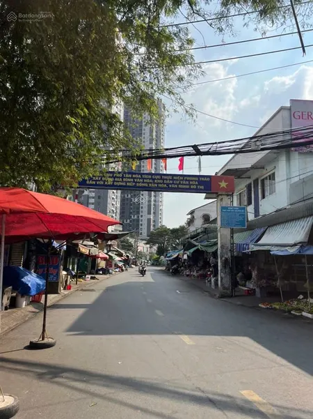 Bán mặt tiền đối diện căn hộ ht kế trường học và chợ đông hoà quốc lộ 1k kinh doanh siêu vip