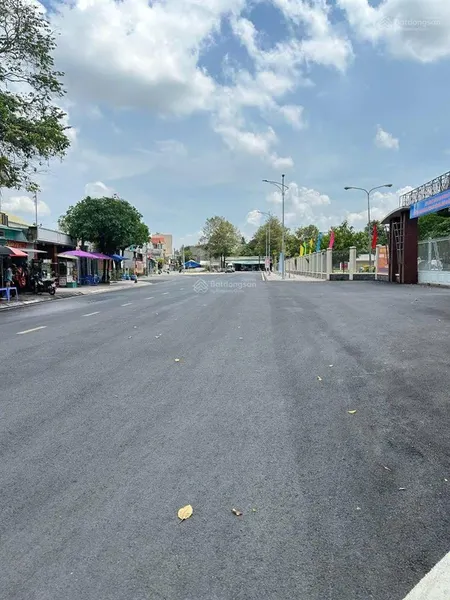 Bán đất mặt tiền nguyễn bính, giáp đường hà huy giáp, đông hòa, giá 4,65 tỷ, diện tích 112m2