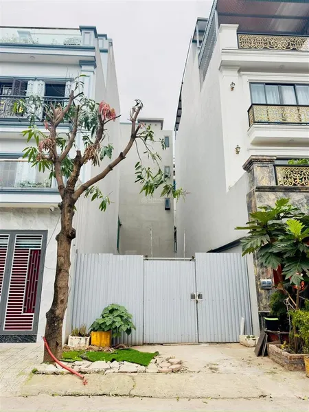 Hiếm! tây nam linh đàm phân lô, ô tô tránh diện tích 90m2, mặt tiền 5m giá chỉ 17,5 tỷ