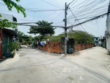 Bán nhanh lô đất linh trunggóc 3 mt 1600m2(40x40) chỉ 37 tỷ ngay ga metro, xa lộ hà nội. kcnc