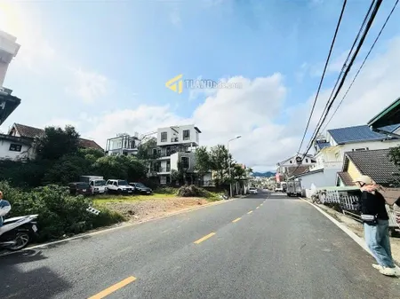 Bán đất mặt tiền đinh công tráng cách hồ xuân hương 2km khu vực đồng bộ