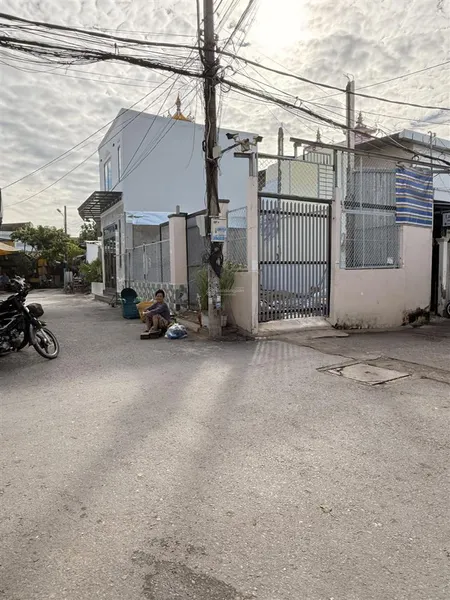Kèo thơm,bán gấp nền vị trí đẹp ngay tt tp cần thơ nền ngay góc 2 mặt tiền ô tô vào thoải mái