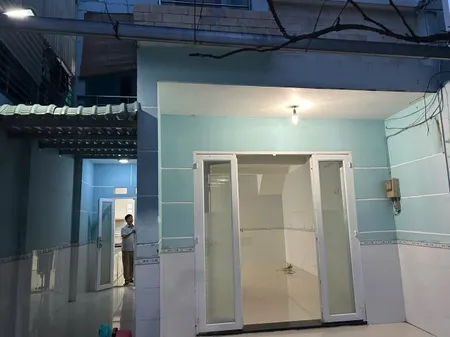 bán nhà quận 12 95m2 ngang lớn nở hậu tài lộc, dòng tiền sẵn, chỉ 5.6 tỷ