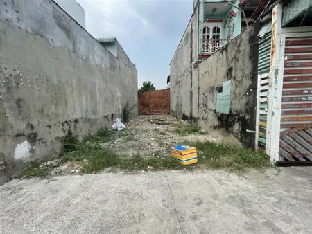 Tôi bán lô đất 173m2 giá 1tỷ8 mặt tiền trần văn chẩm gần trường tiểu học phước vĩnh an củ chi