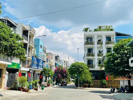 Đất nền phân lô mặt tiền khu vip gần đường lê văn việt p. tăng nhơn phú a dt 72m2 giá 7tỷ3
