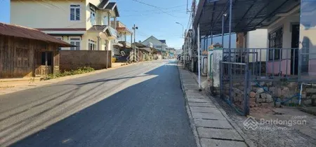 Cần tiền để kịp đặt cọc căn hộ, bán nhanh lô đất mặt tiền 300m2, xã xuân thọ ngay ql20, đà lạt