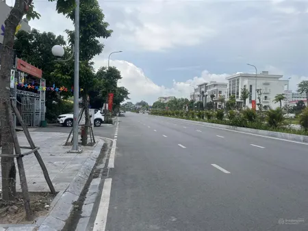 Bán đất mặt đường lý tử tấn, trung tâm thường tín, dt 151m lô góc, mt 15m, giá 34,8 tỷ