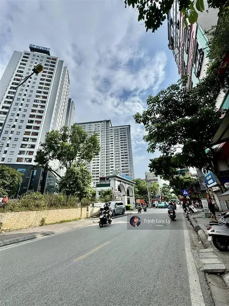 Bán đất trương định 305 m2 x mt 11 m ô tô vào nhà cách phố 10m phù hợp đầu tư xây tòa nhà vp