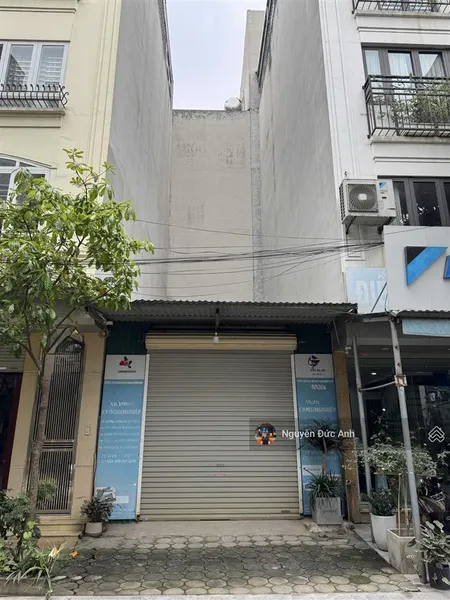 Giá rẻ! bán đất dịch vụ vạn phúc 2 mặt tiền ngay kđt him lam, hà đông 50m2 x 4m vỉa hè kinh doanh