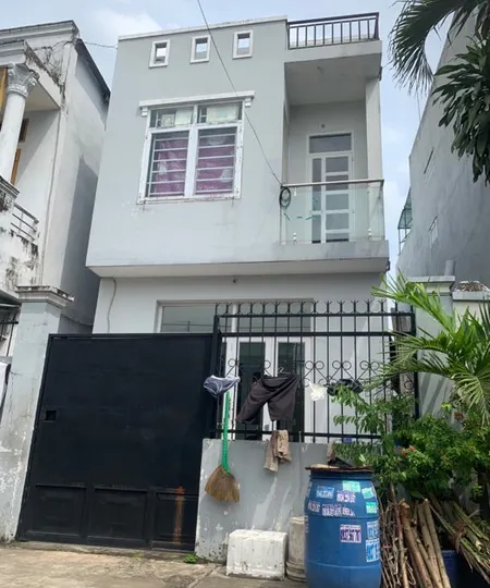 🏡 BÁN NHÀ HẺM XE HƠI 7M – ĐƯỜNG 120, TÂN PHÚ, QUẬN 9 – 77M² (4,8 x 16), 2 TẦNG – KẾ BÊN SUỐI TIÊN