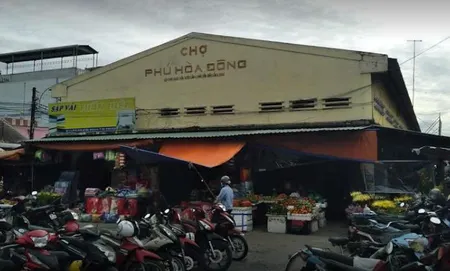 (L776) Bán nhà mặt tiền Cá Lăng, ngay chợ Xã Phú Hòa Đông, dt 138m2, giá 6 tỷ 100