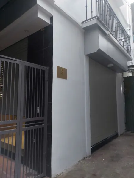 Nhà trung tâm phố Lụa - Vạn Phúc, 34m2, 4.5T, thang máy, cổng riêng biệt - chỉ 8.3 tỷ