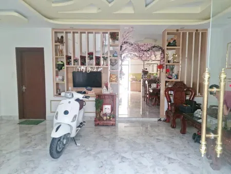 Huỳnh Tấn Phát (chủ nhiệt bán giảm 800tr); 7x19m; 3 tầng; cách Phú Mỹ Hưng 2 phút