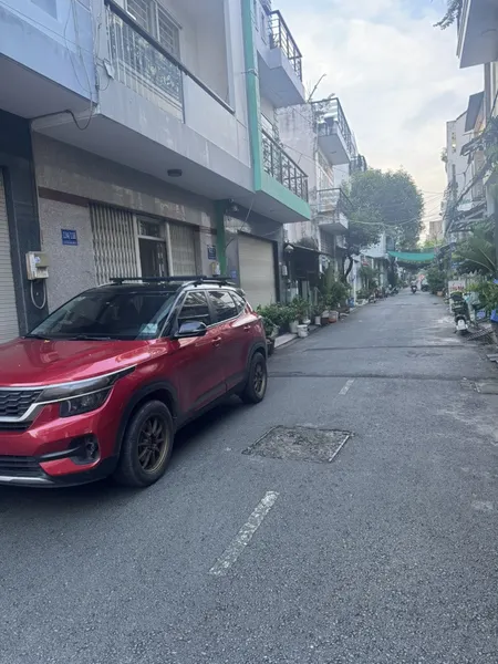 Bán nhà 4 Đẹp 4 Tầng HXH Đ, số 18 BHH BÌNH TÂN