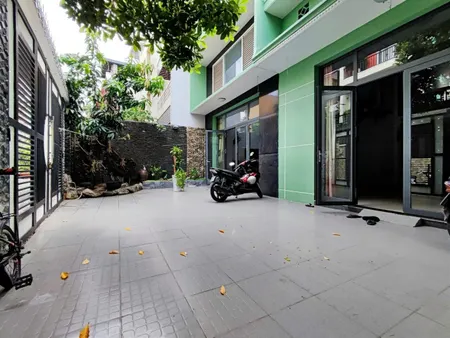 BIỆT THỰ - HẺM XE HƠI - PHƯỜNG 6 - TÂN BÌNH