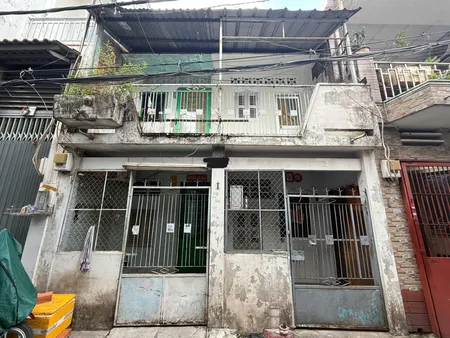 Mua đất tặng nhà, hẻm 711 Lũy Bán Bích. 55m2, 1 trệt 1 lầu, 96tr/m2