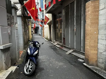 Siêu phẩm ngõ 43 Trung Kính, 42m², 4 tầng, mặt tiền 3.5m, giá chỉ 9.2 tỷ