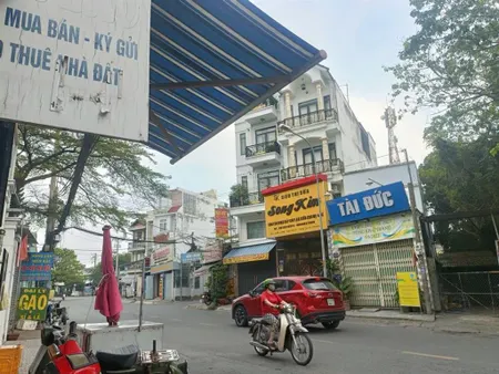 Lô đất mặt tiền đường lâm thị hố, 5,3x27m, giá 7.3 tỷ