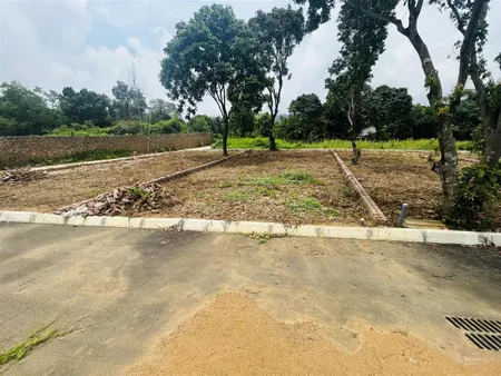 Hàng hiếm lô góc 2 mặt tiền, liên sơn lương sơn lô đất nghỉ dưỡng 158m2 vuông đẹp giá nhỉnh 1 tỷ!