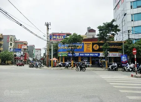 Bán đất phân lô vạn xuân dãy 2 ô tô tránh vỉa hè mặt tiền 8m