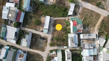Bán đất mt đường phú trung gần chợ ga xã vĩnh thạnh. đường hiện trạng 10m (qh 20m) sổ đỏ thổ cư