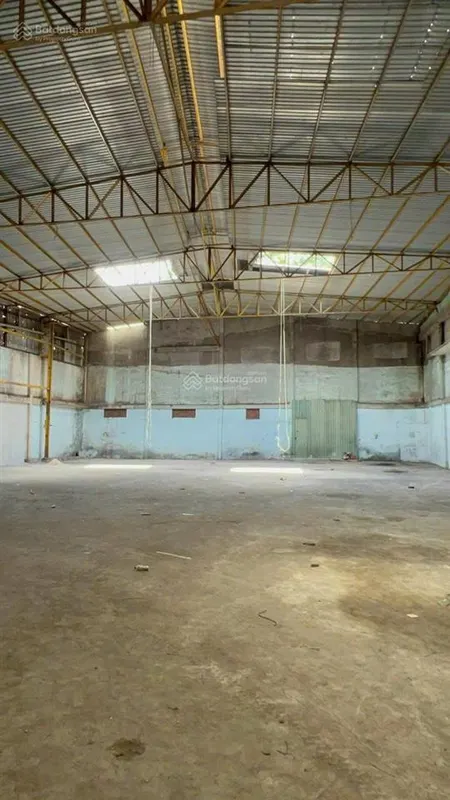 Bán đất kho bãi ngay đại lộ võ văn kiệt hồ ngọc lãm quận bình tân. 30m x100m. đất trống.giá 30 tỷ